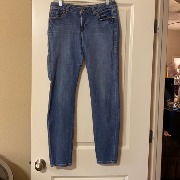 Cabi Skinny Jeans Size 6 - Picture 1 of 3